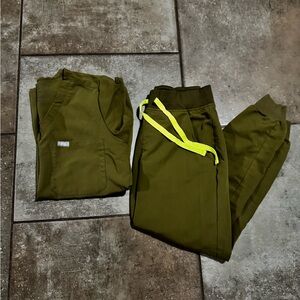 Figs Olive Green Women's Jogger Pants